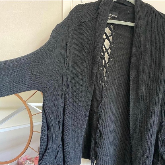 Black oversized cardigan with ties - Picture 2 of 3